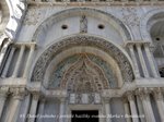 65-Detail-jednoho-z-portalu-baziliky-svateho-Marka-v-Benatkach